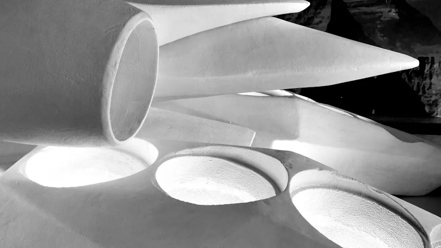 1960s plastic sculptural lamp design