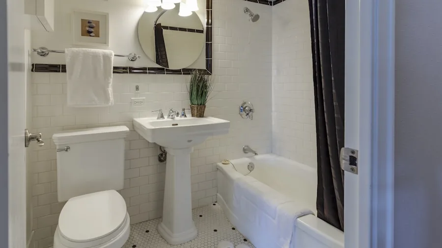 bathroom maintenance cleaning preparation