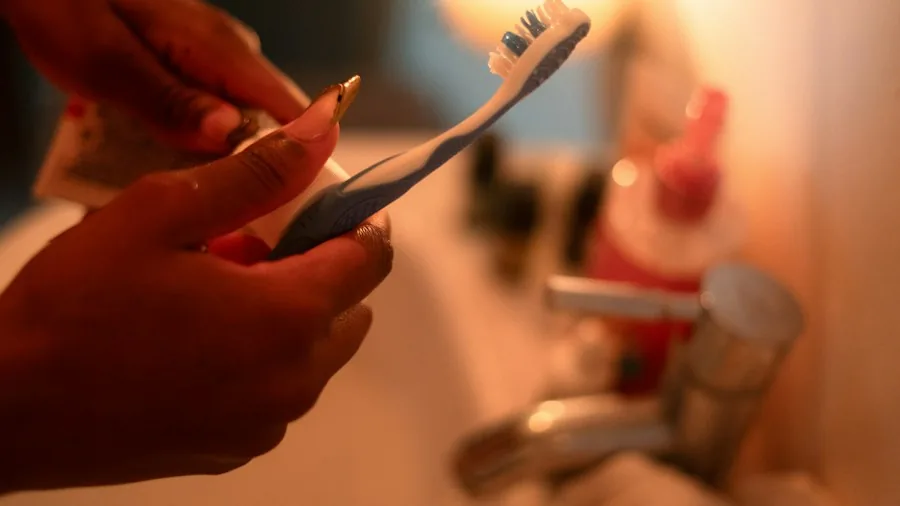 bathroom morning routine preparation
