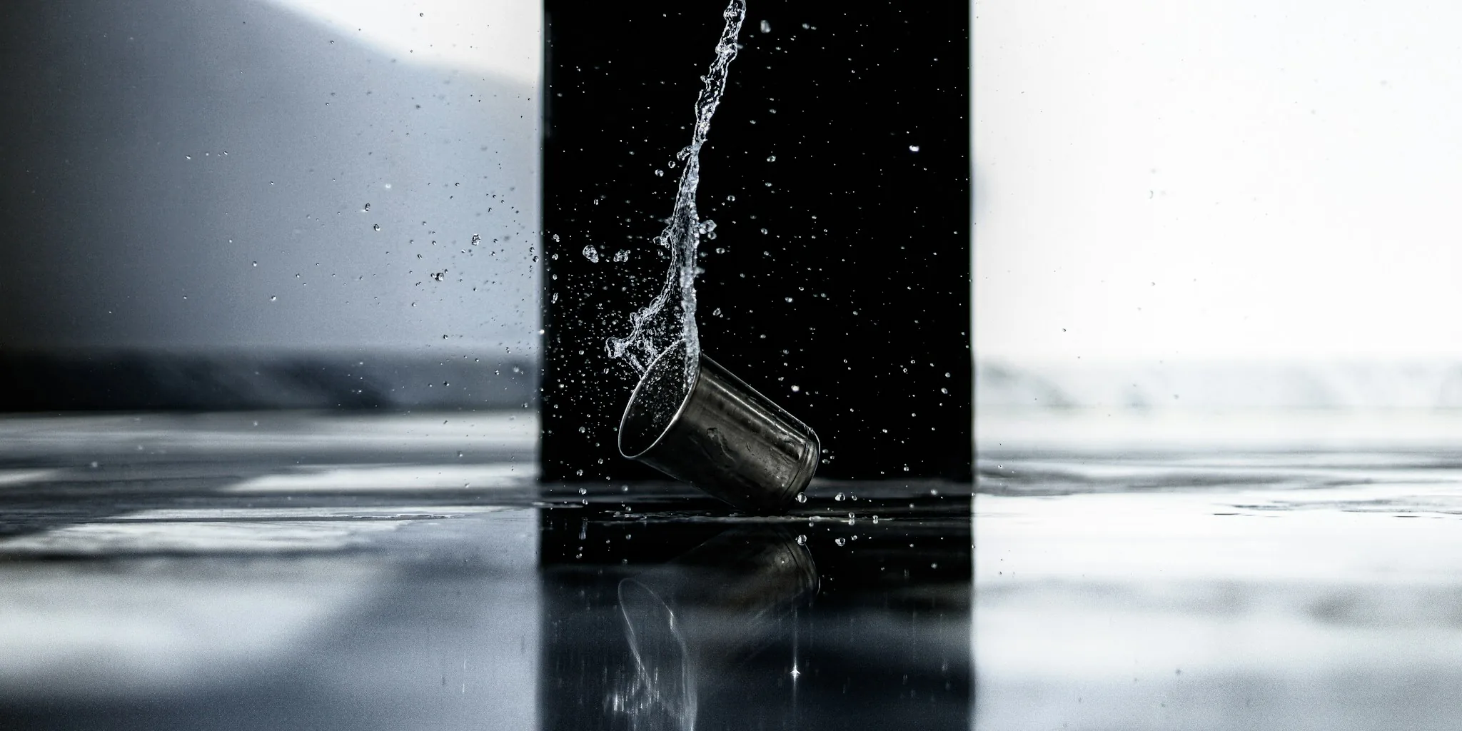 Adhesive Bathroom Splash Guards Offer Easy Installation and Dry Floors Without Drilling