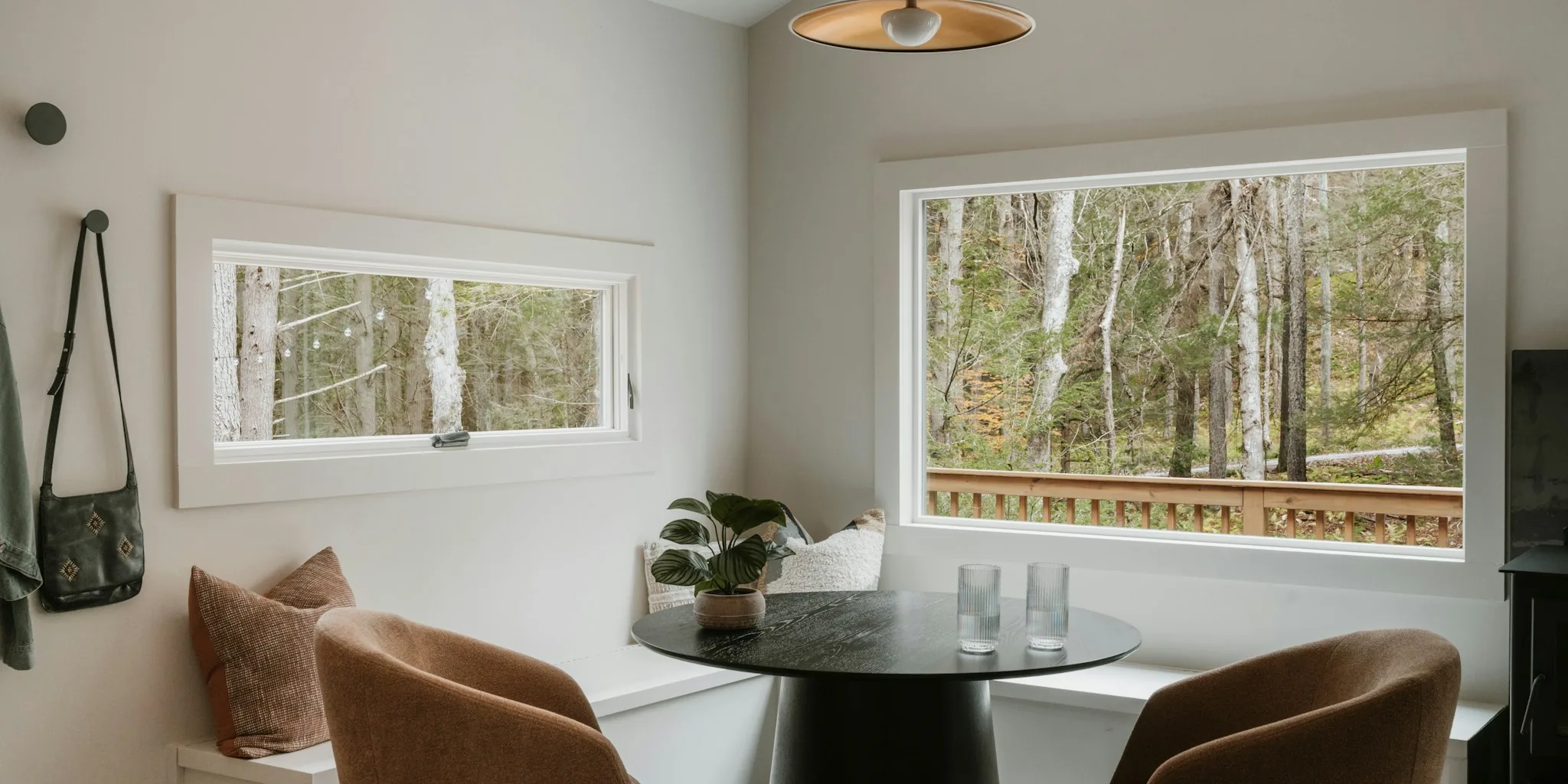 Kitchen Corner Transformation: What Homeowners Should Know About Maximizing Small Dining Spaces