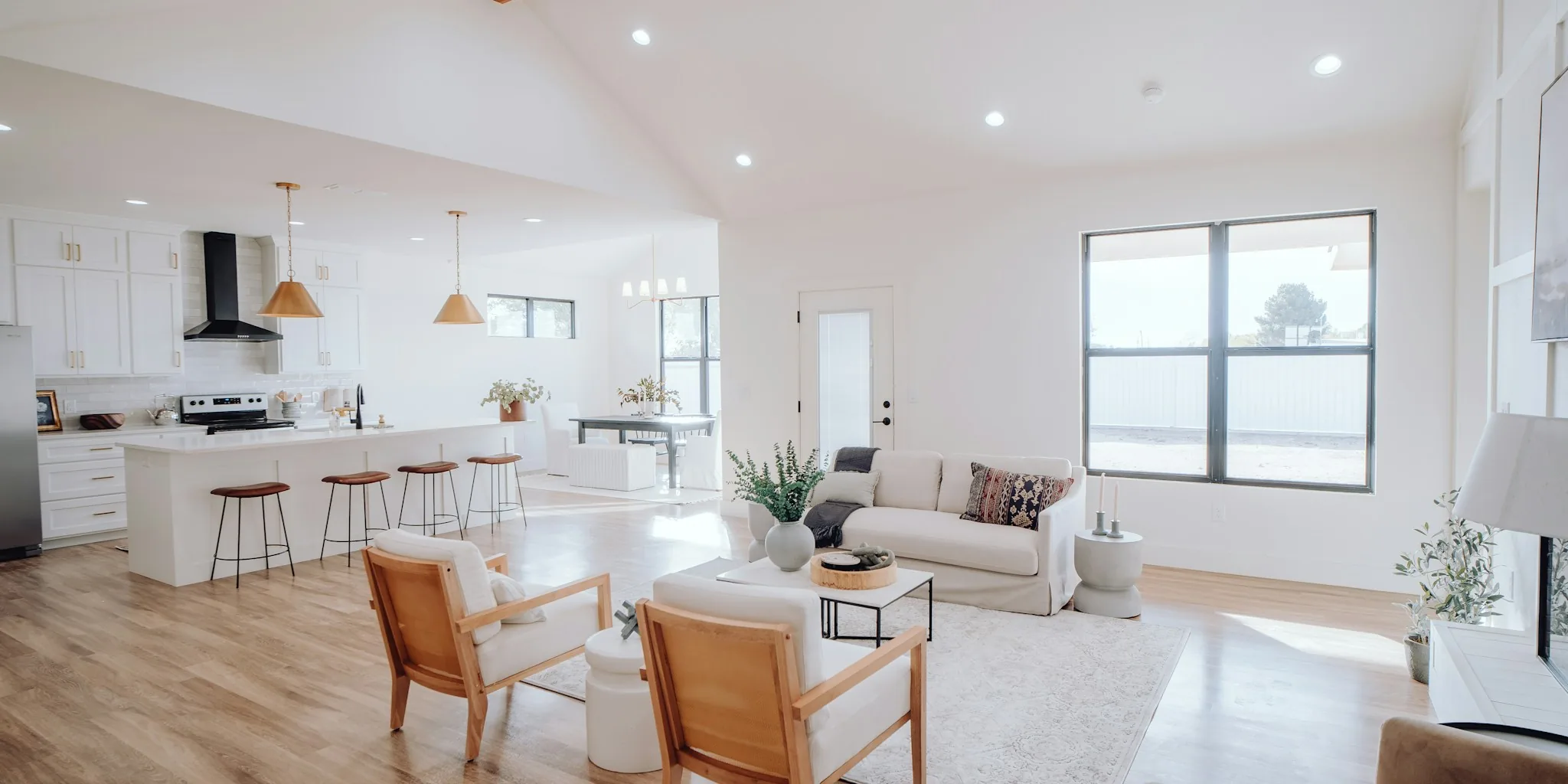 Kitchen Renovation: From Cramped to Open