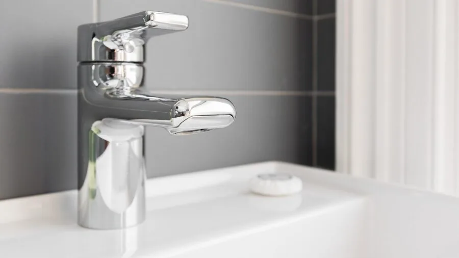 Home Depot Shelf with Towel Bar Replaces Old Racks: What Bathroom Shoppers Should Know 3 brushed nickel bathroom fixtures