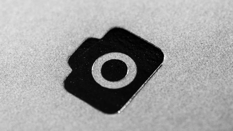 Eufy E10 Window Camera Launches Subscription Free: What Buyers Should Know 2 compact camera adhesive window glass