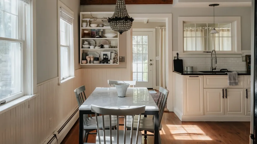 Practical Magic 2 Kitchen Trend What Shoppers Should Know About the Floating Island Revival 2 English cottage kitchen farmhouse table