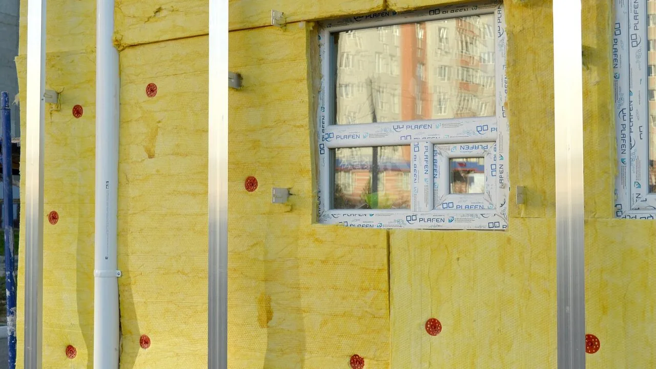 Garage Door Insulation Guide for Homeowners