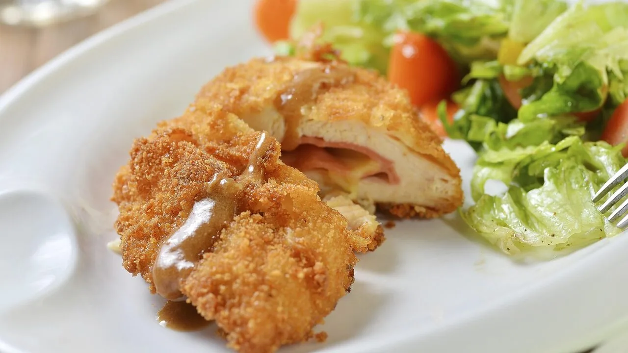 Mayo Breading Hack: Crispier Fried Chicken, Less Kitchen Mess
