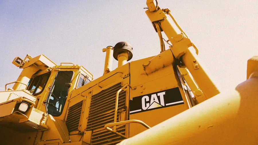 heavy equipment maintenance fastening work