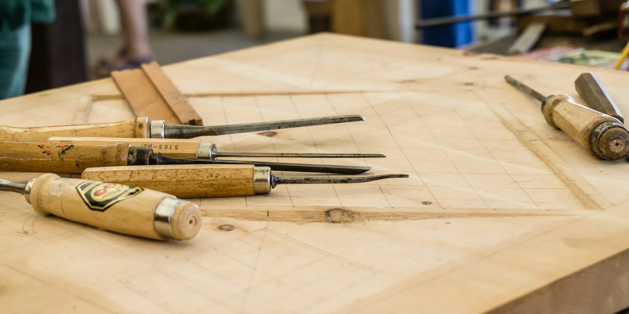 Bosch Donates Professional Sanding Tools to High School Woodworking Program: What Shoppers Should Know