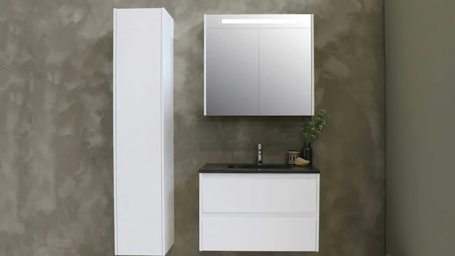 7 Tips to Declutter Your Kitchen and Reclaim Valuable Space 2 kitchen cabinet organization inside