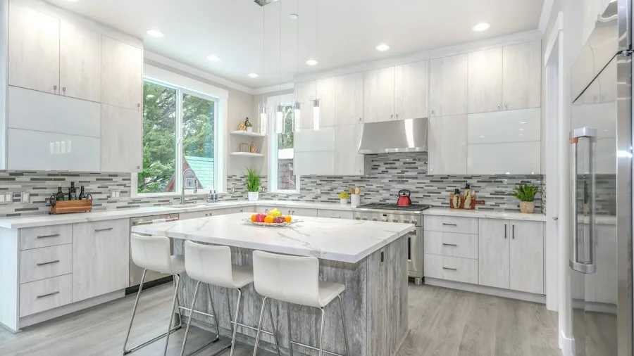Bright Kitchen Design Trends Gain Momentum as Homeowners Reject Neutral Palettes 3 kitchen island organization design