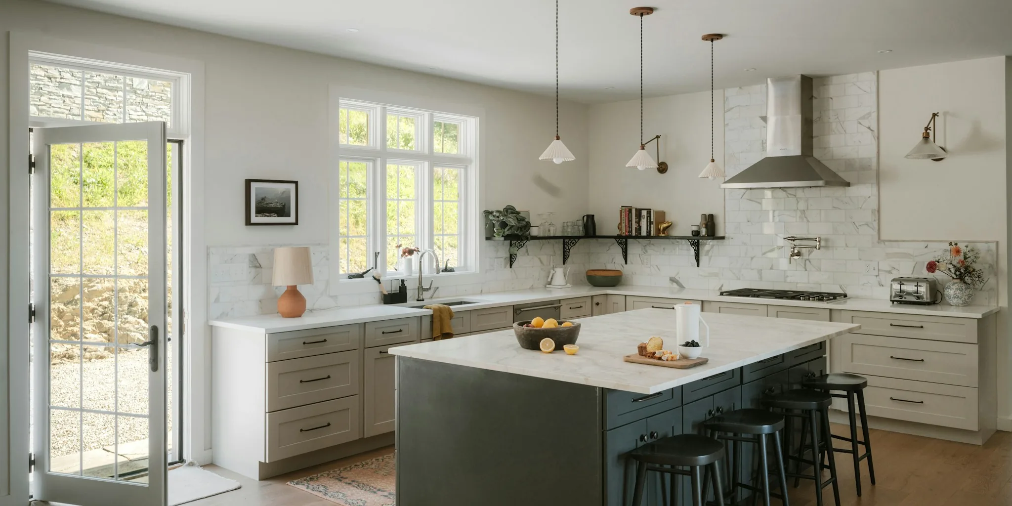 Appliance Garages Are Back and Better Than Ever