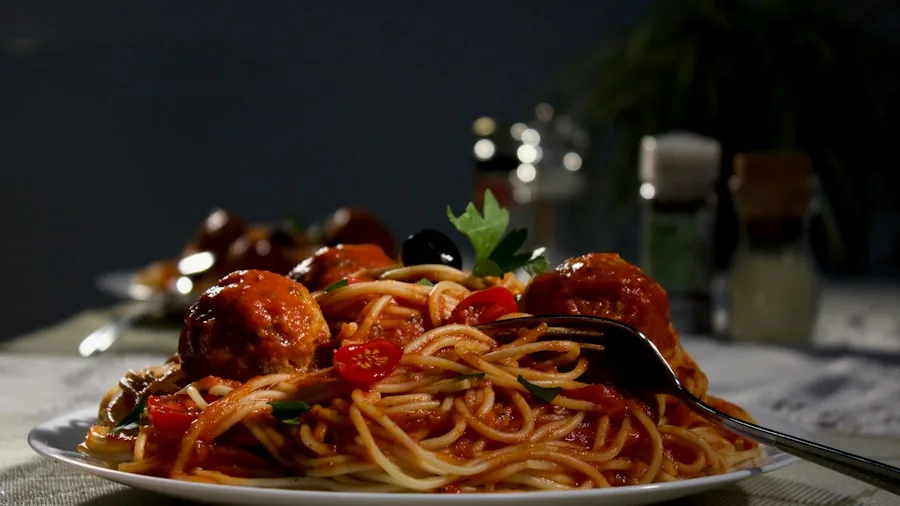 New Budget Dutch Oven Faces Sellout Due to Rising Demand from Home Cooks 3 one pot pasta dinner
