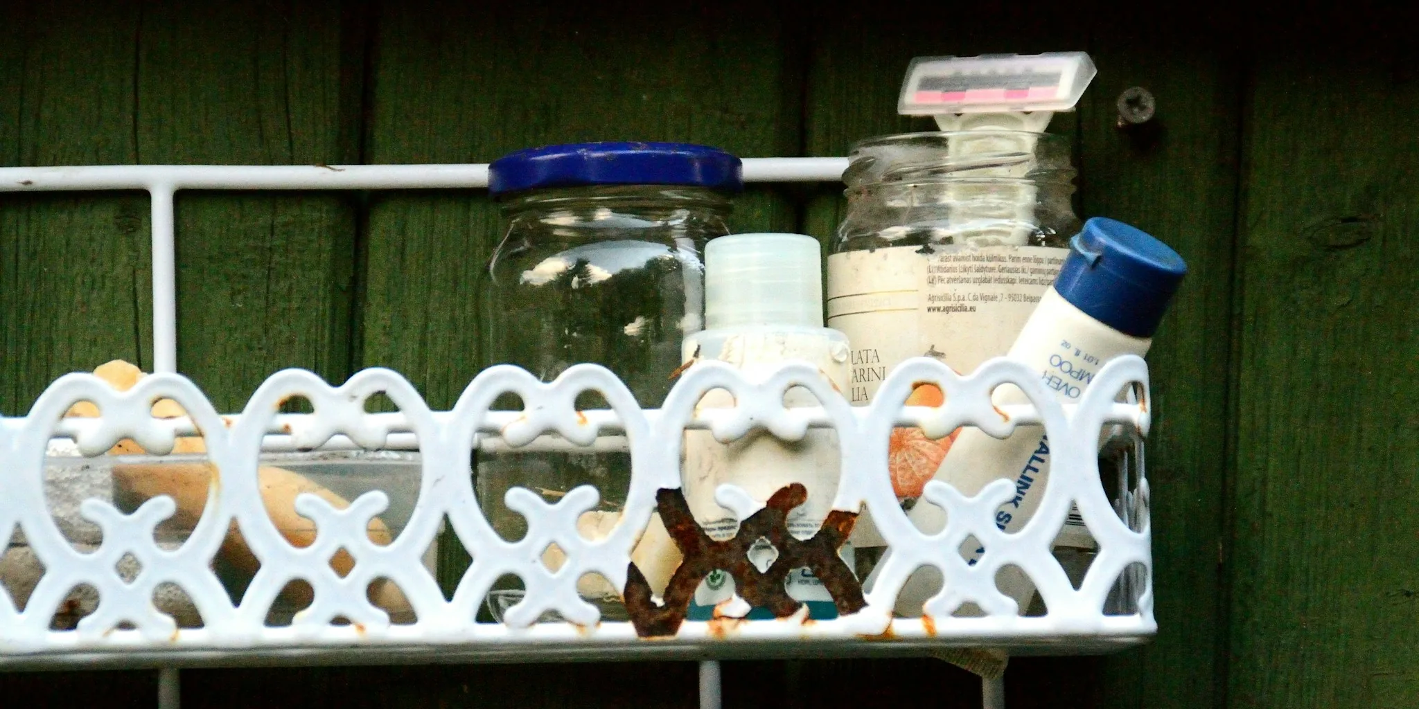 Under $4 Shower Basket Transforms Bathroom Storage