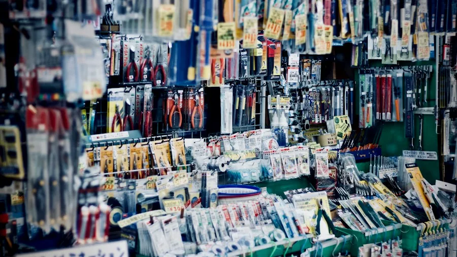 Skil Power Tools Leadership Shift: What Shoppers Need to Know About Retail Changes 3 retail store tool selection shelving
