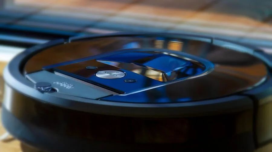 MOVA V70 Ultra Complete Robot Vacuum Launches in UK: What Shoppers Need to Know 2 robot vacuum baseboard edge cleaning