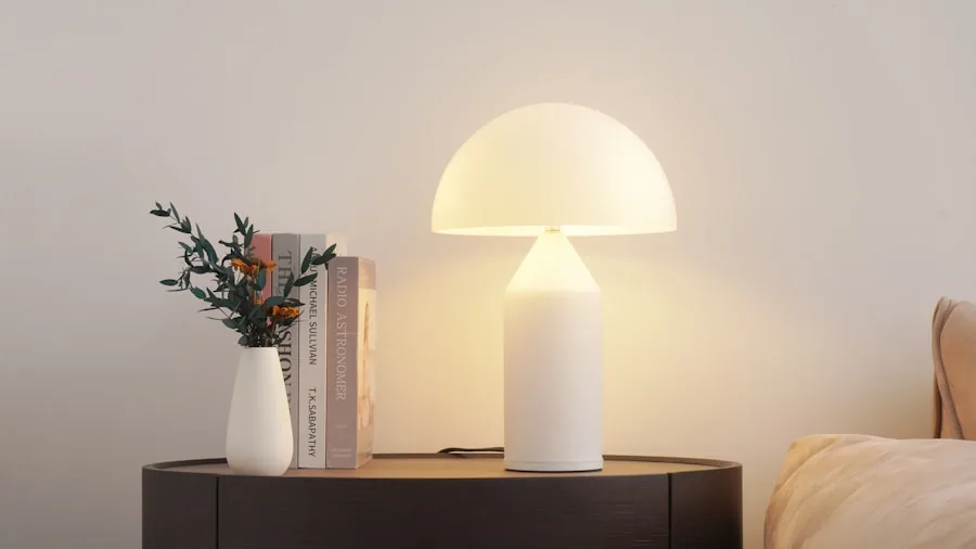 sculptural table lamp living room
