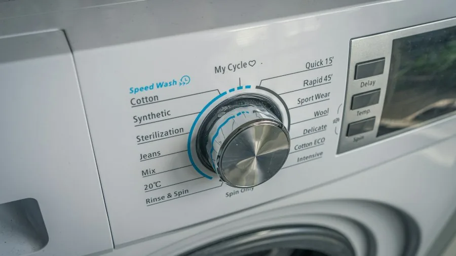 Fall Dryer Upgrade Trends: What Buyers Should Know Before Shopping 3 smart washer dryer combo display