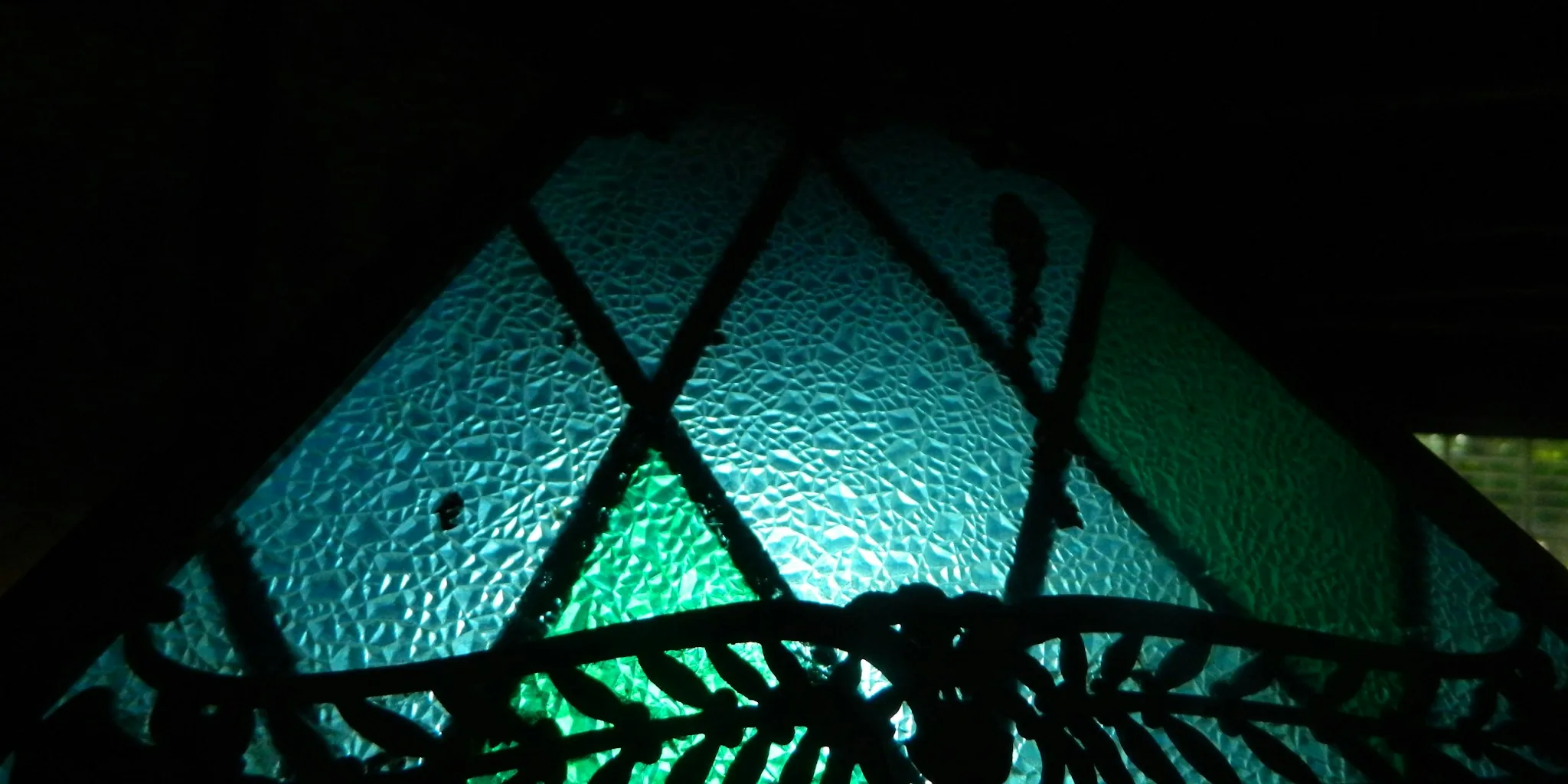 1930s Slag Glass Lamps Surge in Value